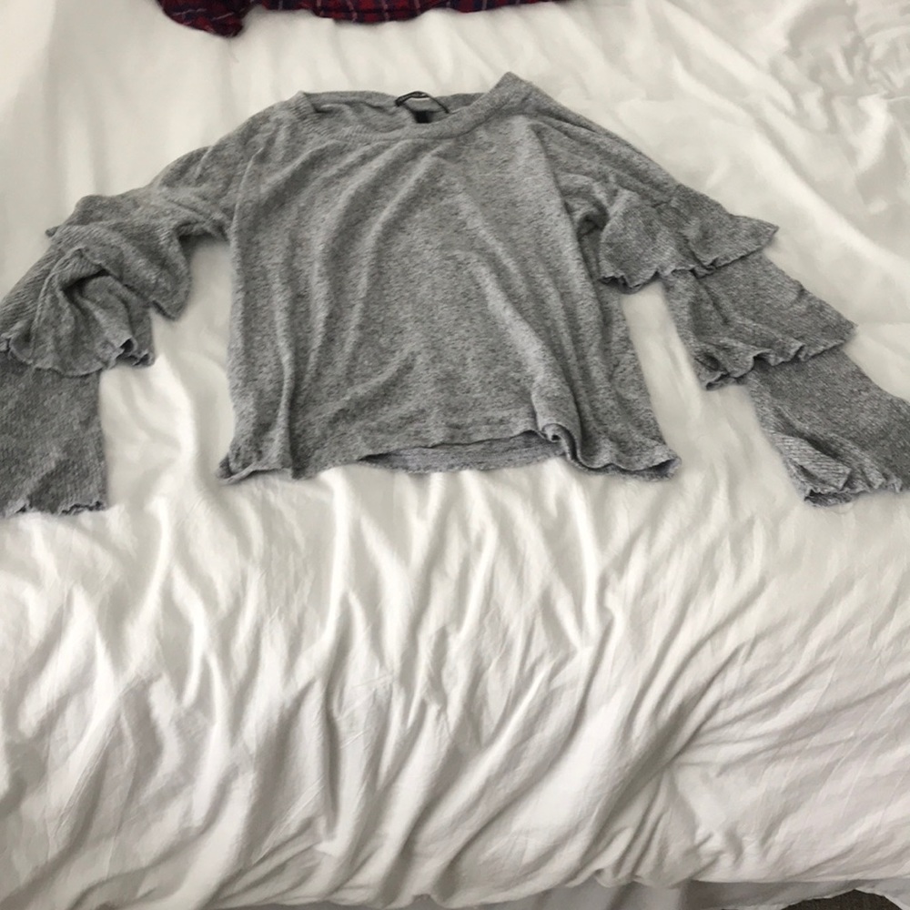 Cotton ruffle long sleeve top